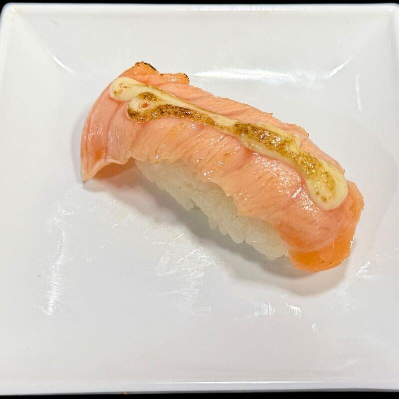Seared Salmon Mayo (n)