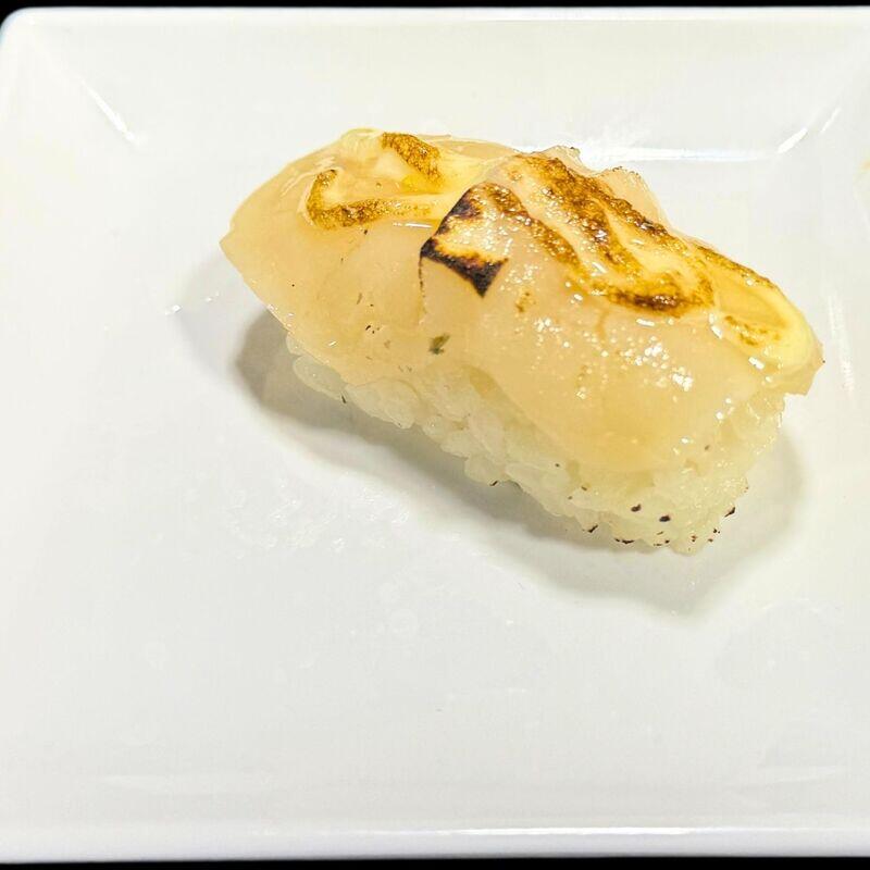 Seared Scallop Mayo (n)