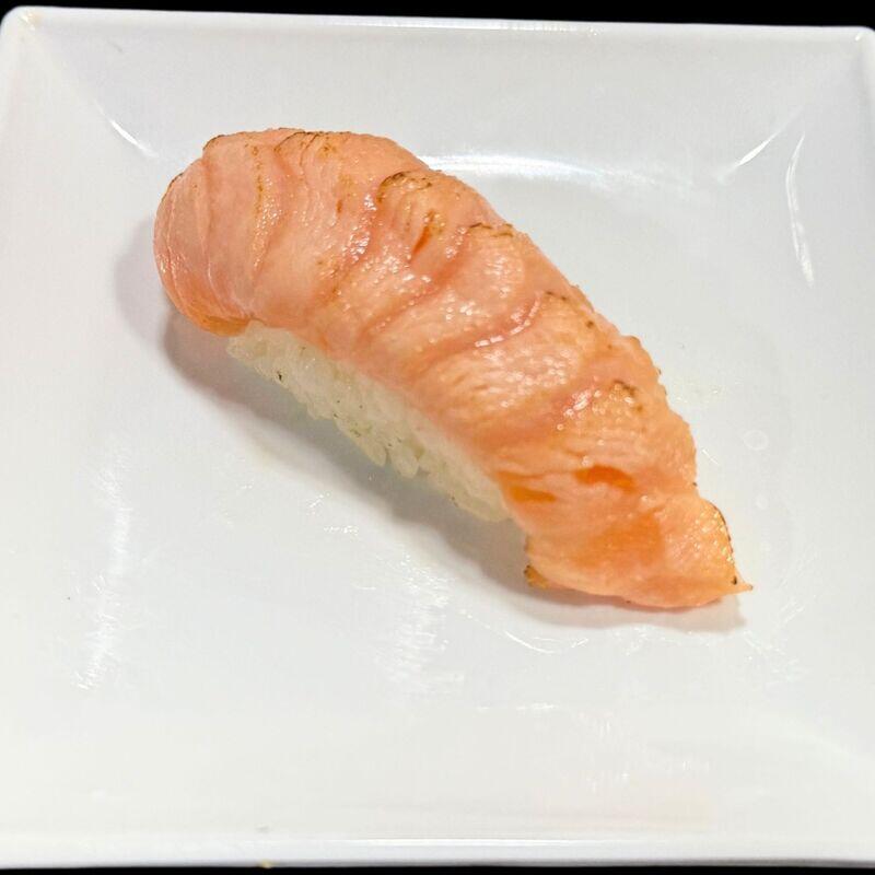 Seared Salmon (n)
